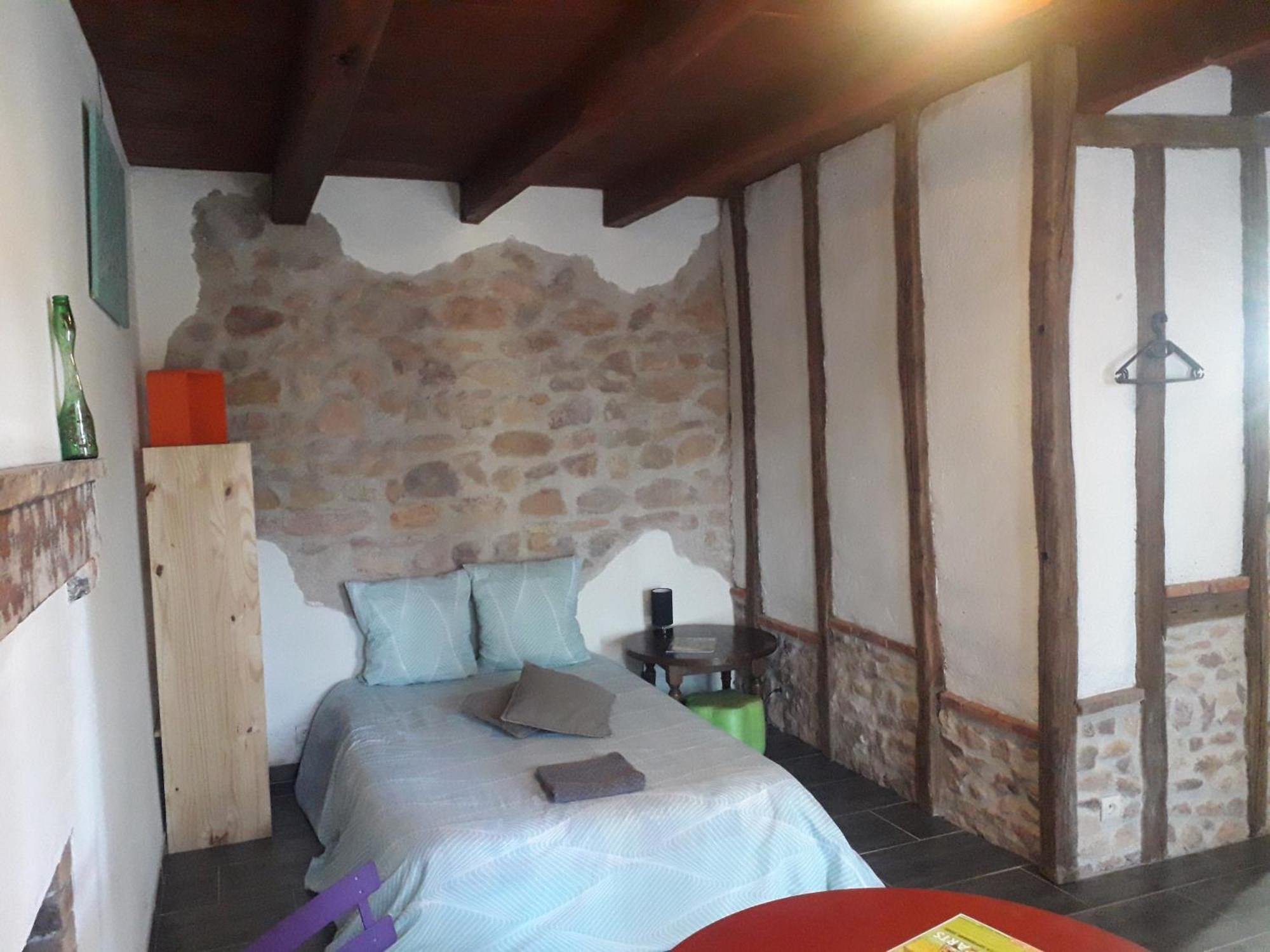 Chambre Double Vallon-en-Sully Zewnętrze zdjęcie